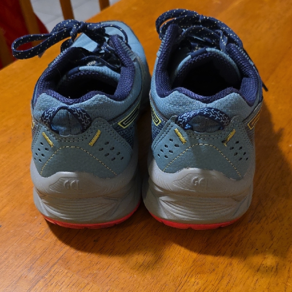 Asics Gel Venture 9 Womens Athletic Shoes - Picture 4 of 8